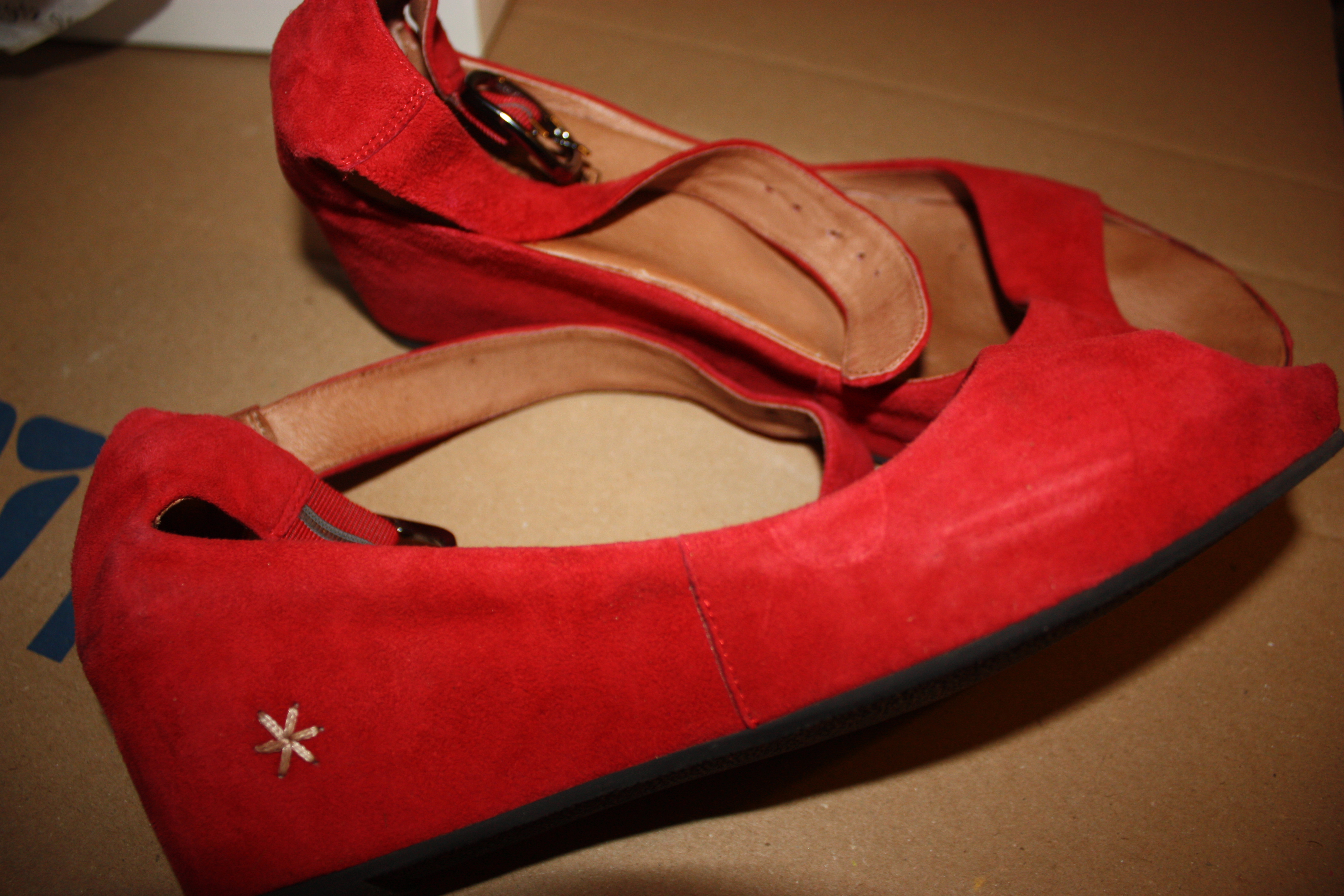 Sandales & Nu-pieds pointure 39 10 Saint-Amand-Montrond (18)