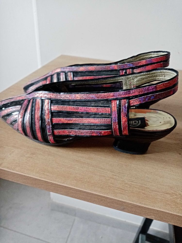 sandales /nu pieds 10 Basse-Goulaine (44)