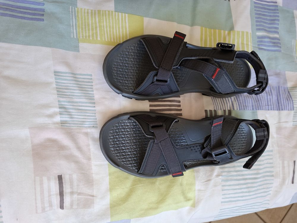 Sandales quetchua 10 Fr�jus (83)