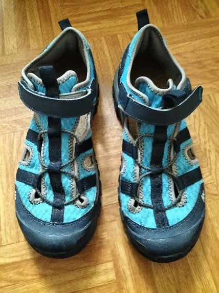 Sandales de randonn�e 10 Paris 18 (75)