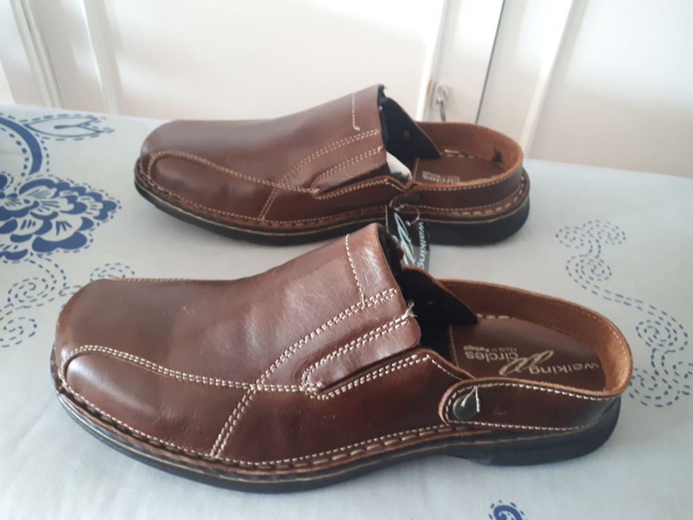 Sandales sabots homme NEUVES AVEC ETIQUETTE - 44 25 Villemomble (93)