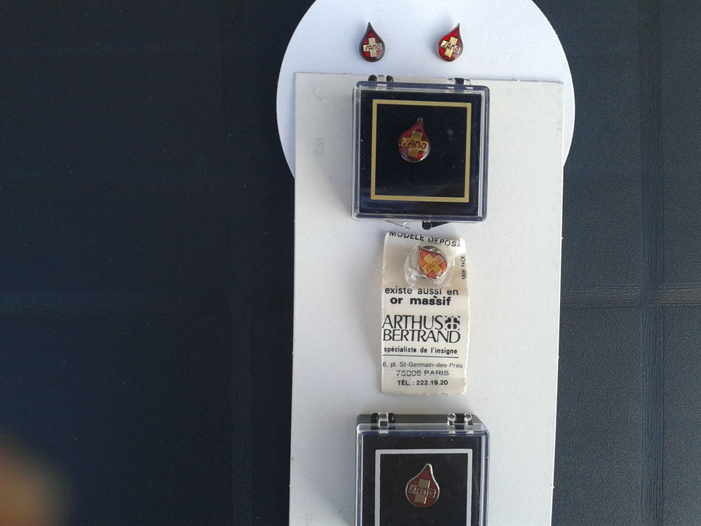 Pin'S  Don Du Sang  5 Arques (62)