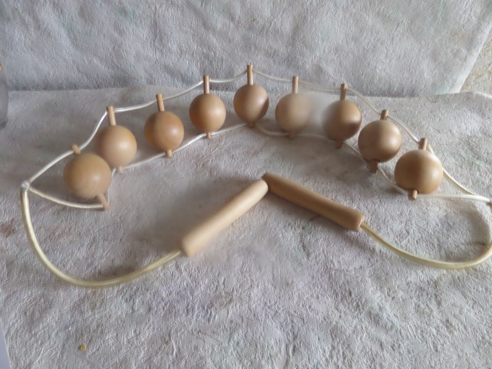 sangle de boulles pour le massage du dos et de la nuque 10 Lyon 8 (69)