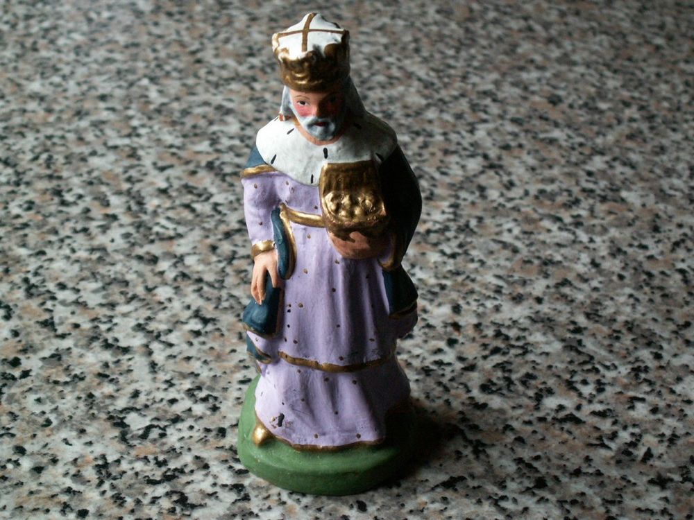 Santon estampill� Escoffier 12cm
4 Mirecourt (88)