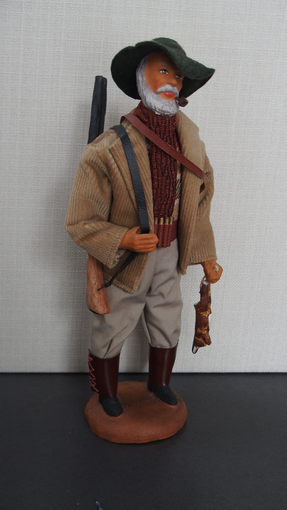 SANTON DE PROVENCE AUBAGNE CHAVE - CHASSEUR (23 cm) 0 Nompatelize (88)