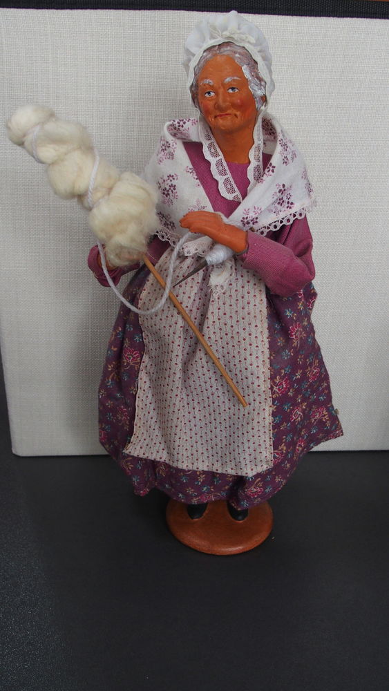 SANTON DE PROVENCE JOUGLAS - FEMME LAINE (32 cm) 0 Nompatelize (88)