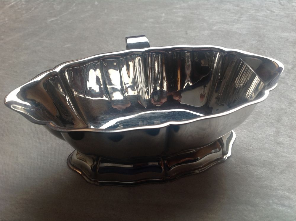 SAUCI�RE EN INOX Envoi Possible
4 Tr�gunc (29)