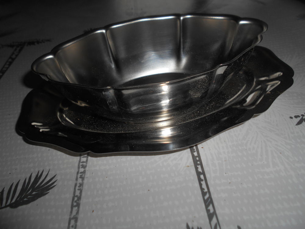 sauci�re en inox 5 �chenoz-la-M�line (70)