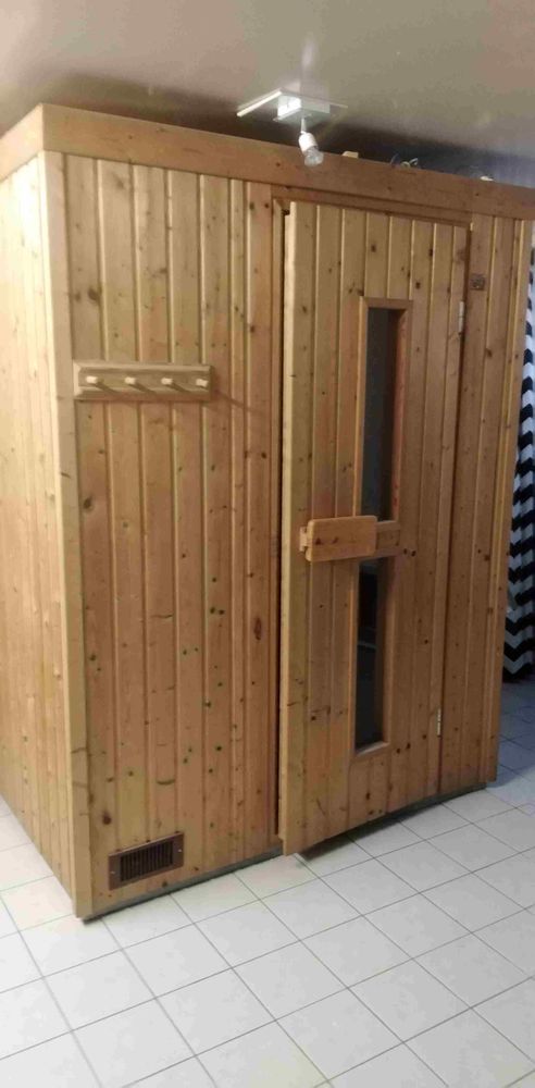 SAUNA INTERIEUR 800 Sucy-en-Brie (94)