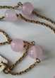 Sautoir - collier plaqu&eacute; OR - perles roses ** poin&ccedil;on Bijoux et montres