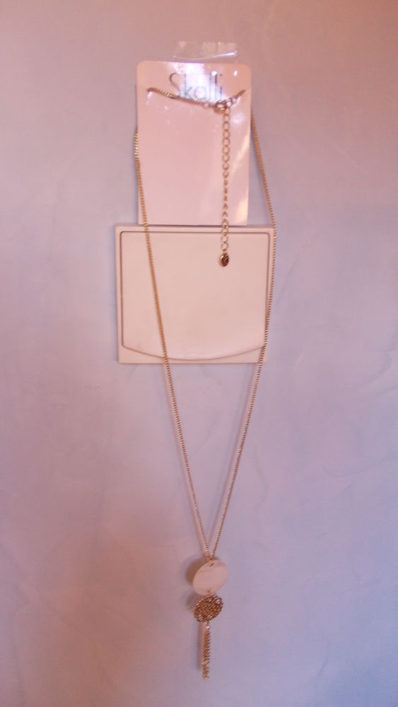 sautoir Skalli 18 Thiais (94)