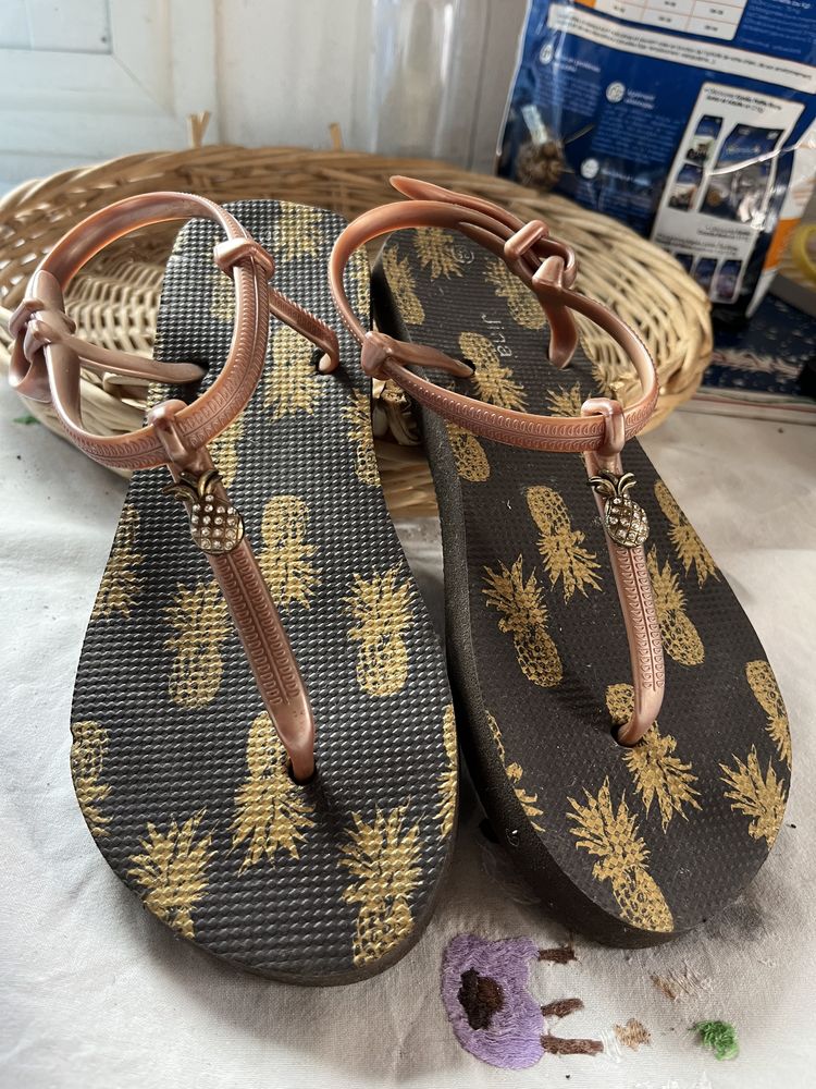 Savate / entre pieds 5 Le Tampon (97)