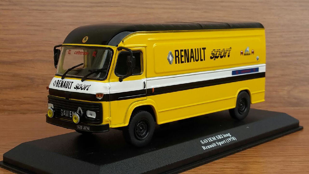Camion Miniature 1/43 - SAVIEM SB2 Long Renault Sport 1978 - ALTAMA / IXO - Jaune - Occasion