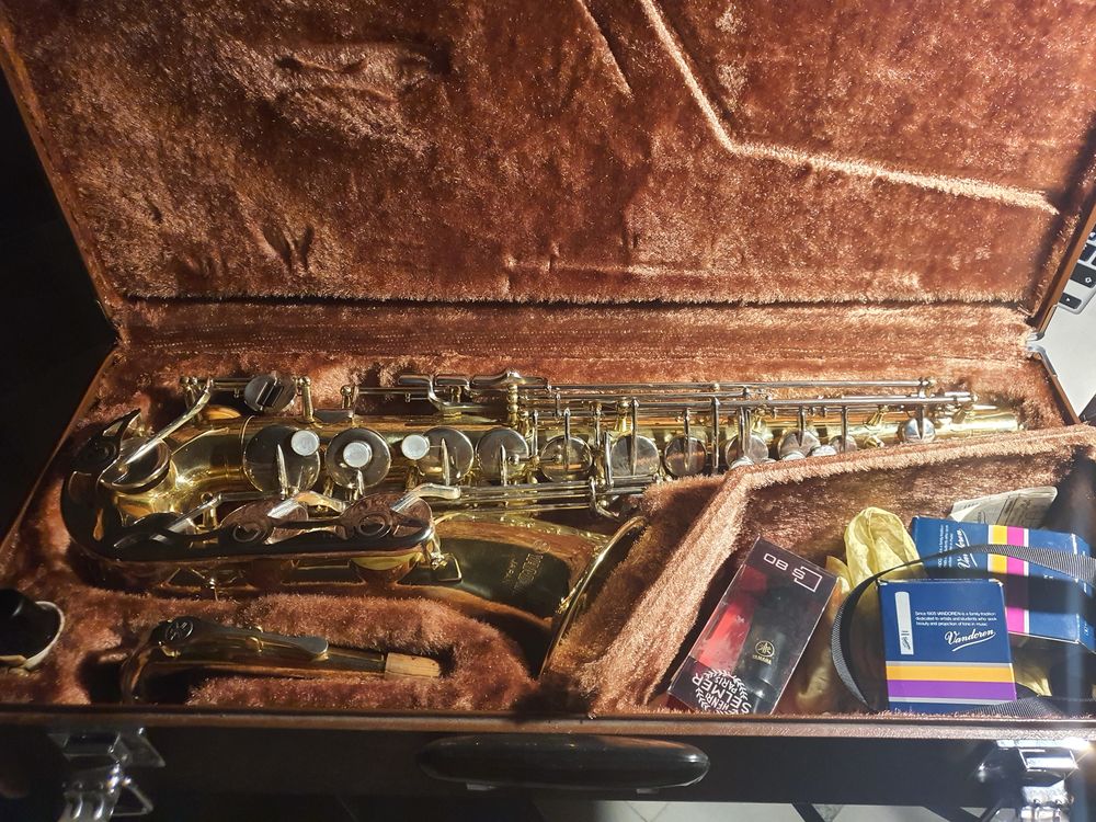 Saxophone alto Yamaha YAS-23
550 Avignon (84)