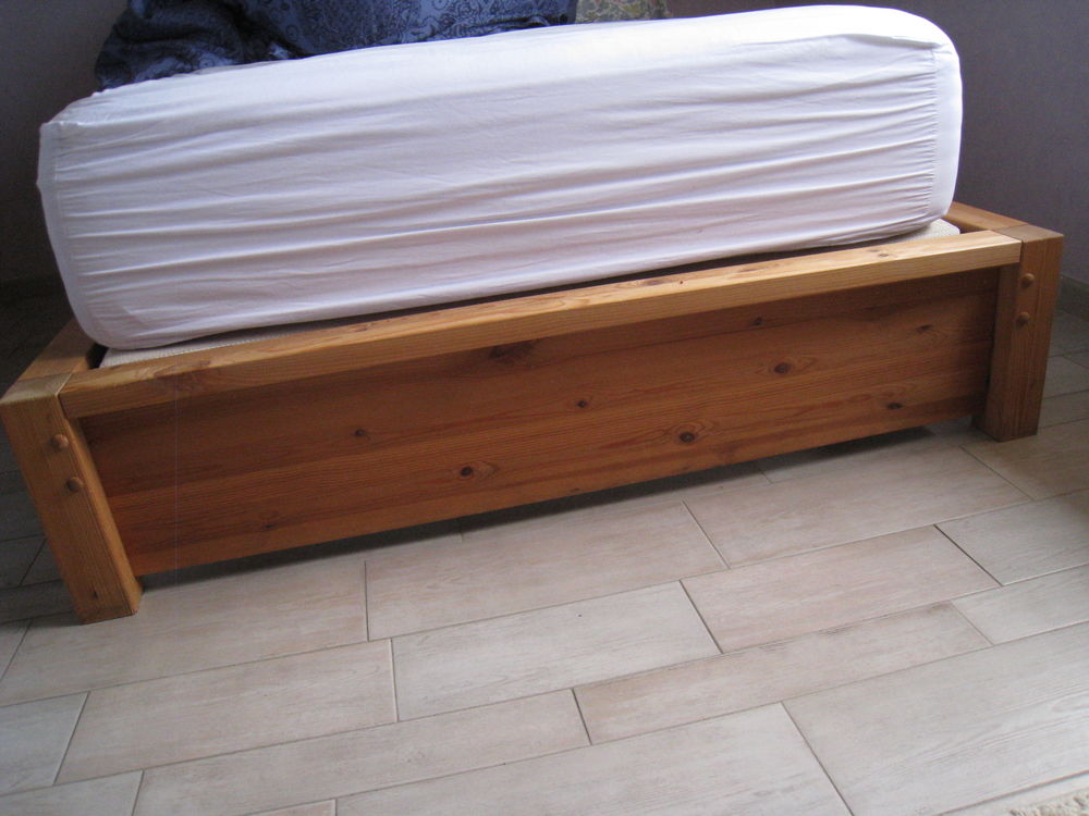 Lit 2 pl   Pin  Scandinave  en bois massif 215 Vinay (38)