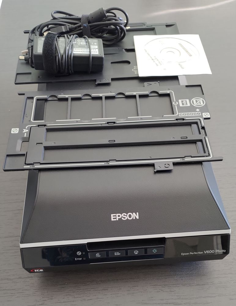SCANNER EPSON PERFECTION V600 120 Baillargues (34)