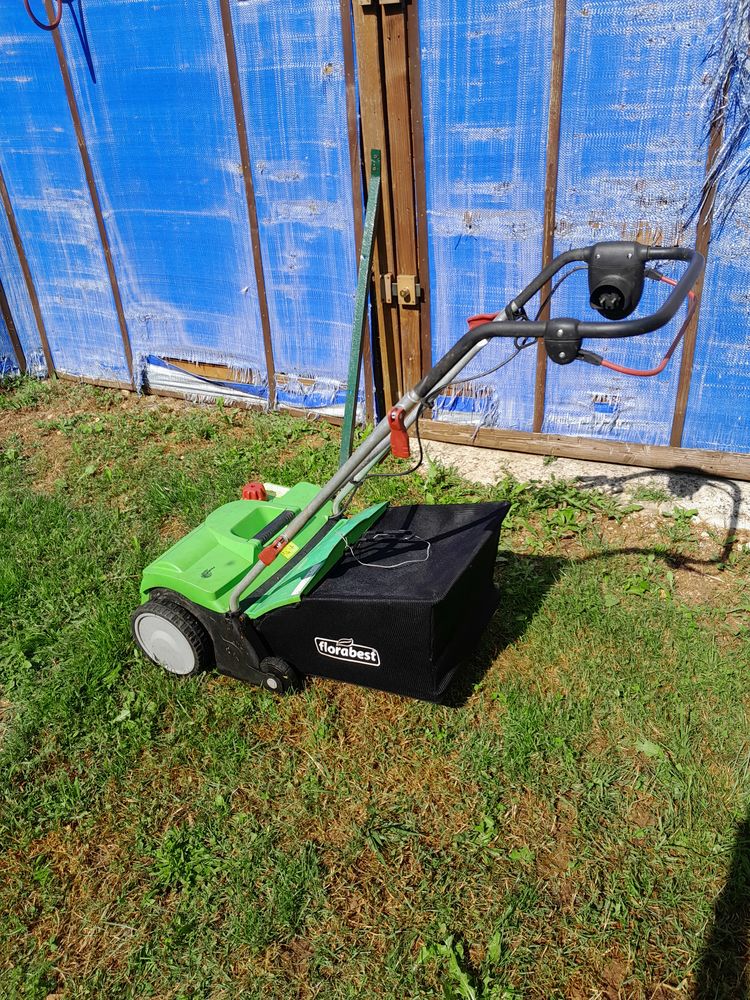 SCARIFICATEUR DE PELOUSE 20 �tain (55)