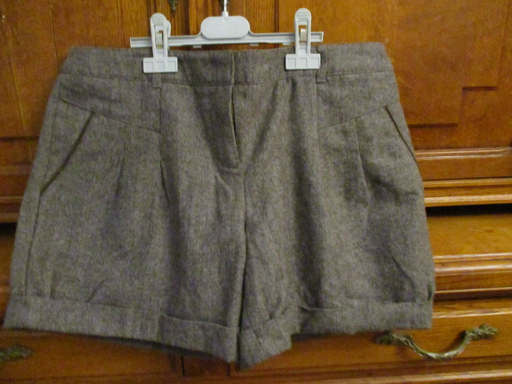 schort demi saison 50% laine-44% polyester 6% autre  PROMOD 0 M�rignies (59)