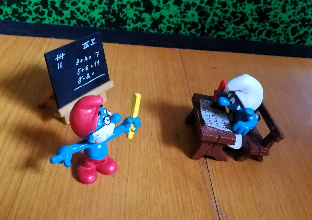 Le Schtroumpf professeur et le Schtroumpf �colier - Schleich 16 Argenteuil (95)