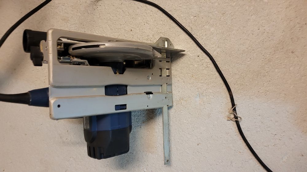 Scie bosch 30 Oissel (76)