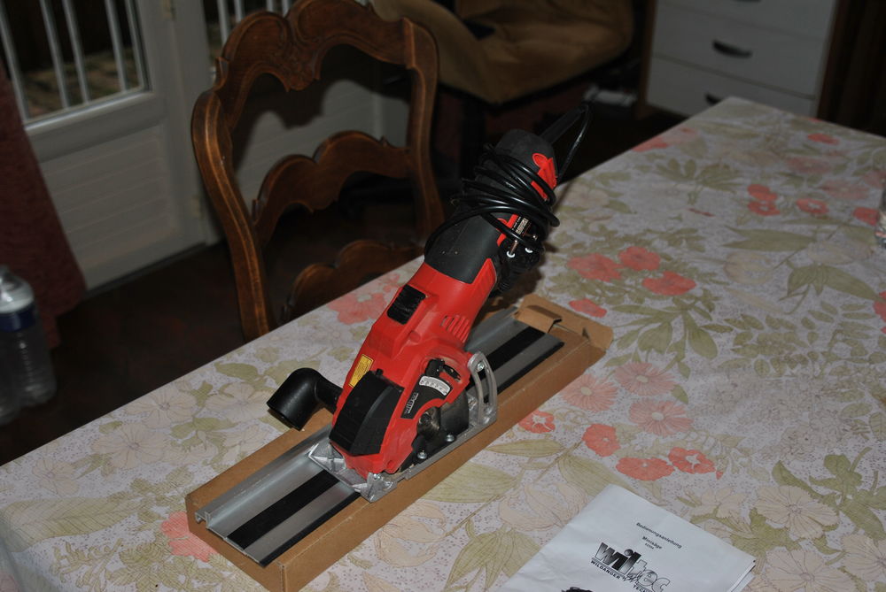 scie circulaire filaire 50 Foix (09)