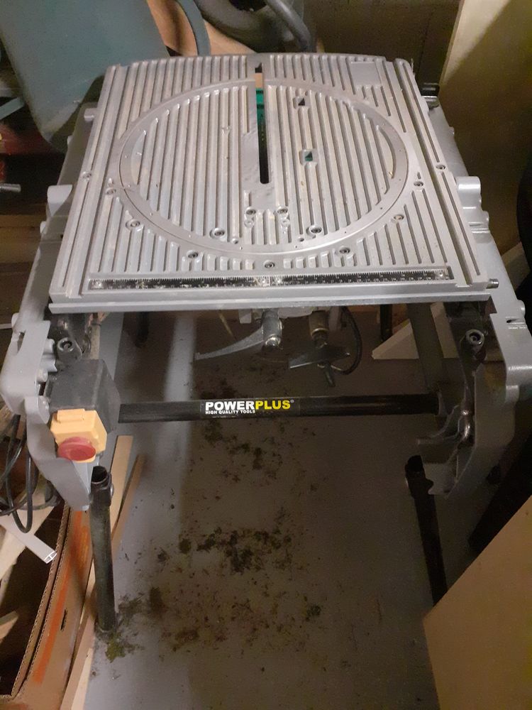 Scie circulaire sur table 180 N�zignan-l'�v�que (34)