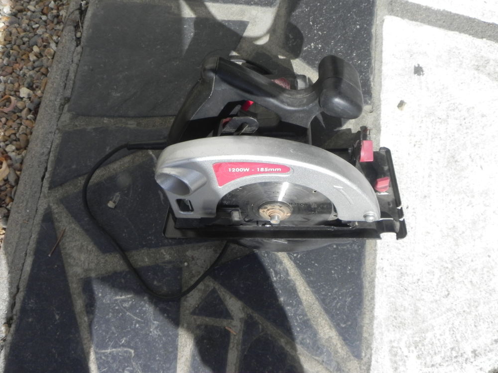 scie circulaire 50 Angers (49)