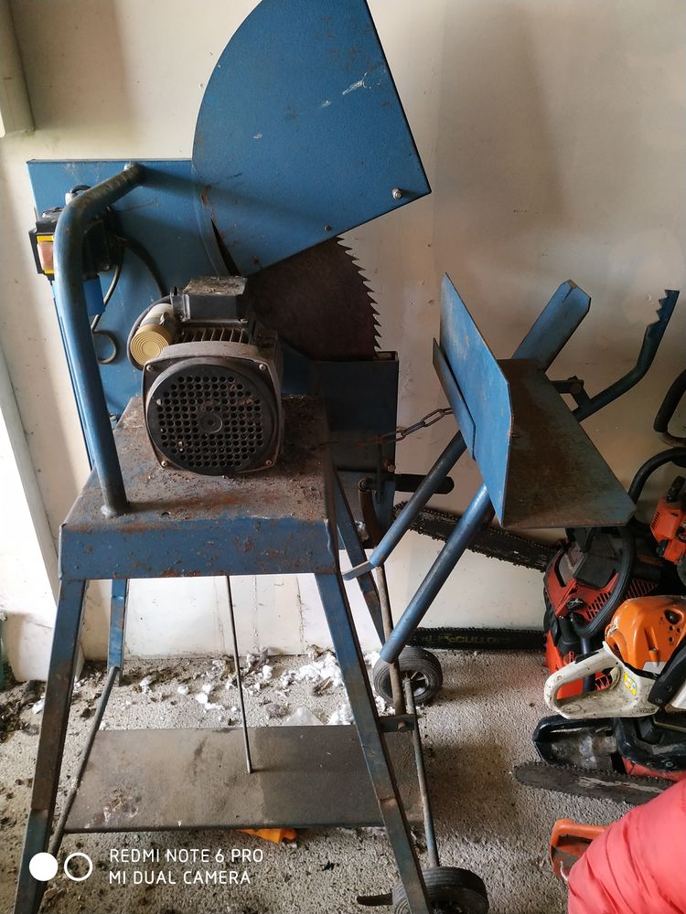 Scie circulaire 150 Saint-Androny (33)