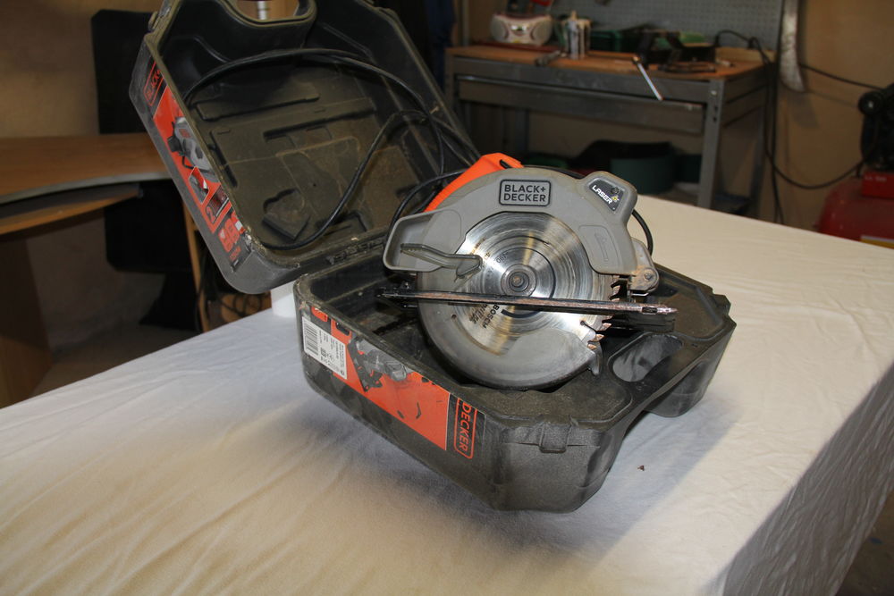 scie circulaire 70 Saint-Fort-sur-Gironde (17)