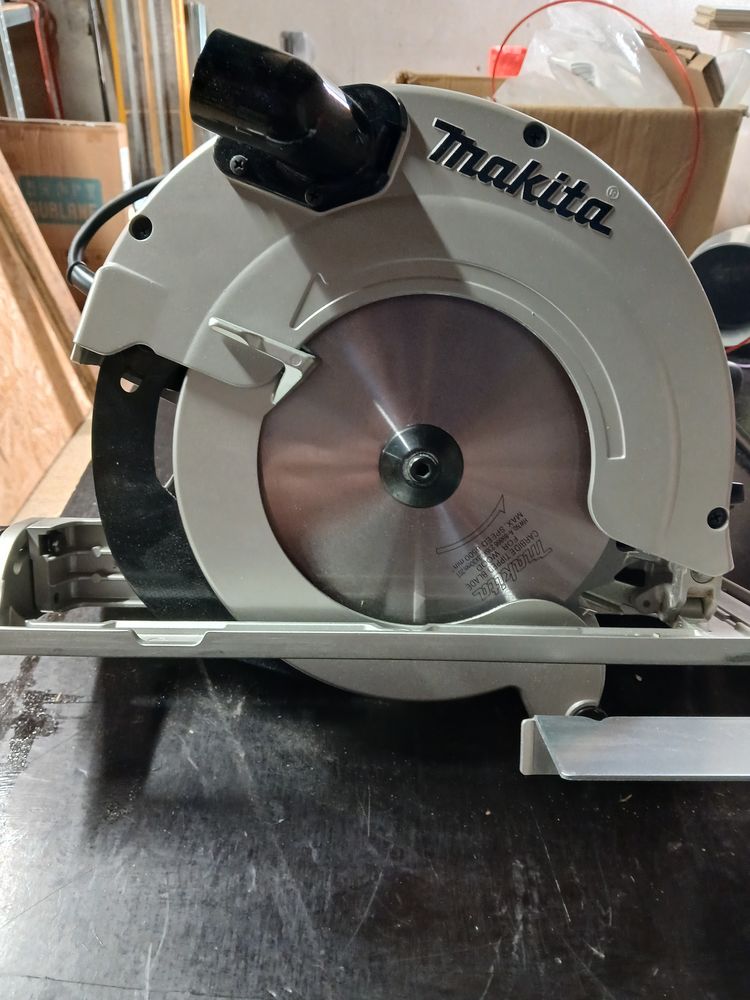 Scie circulaire 150 Saint-Christophe-du-Ligneron (85)