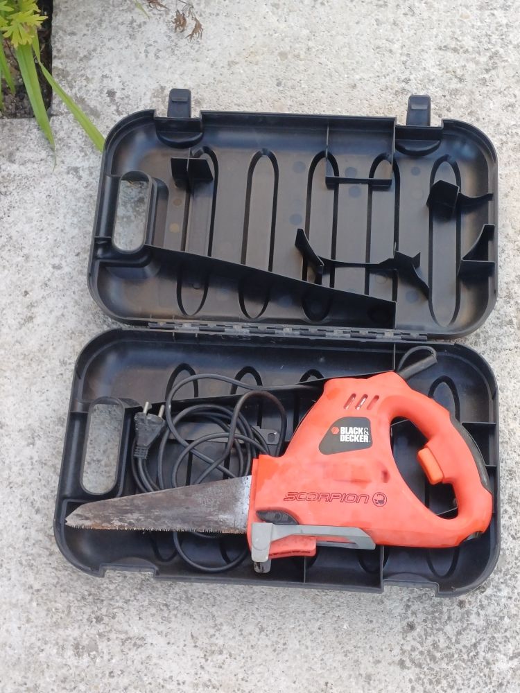 Scie egoine black decker 400w 40 Rethel (08)