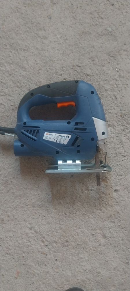 Scie �letrique 45 Santeny (94)