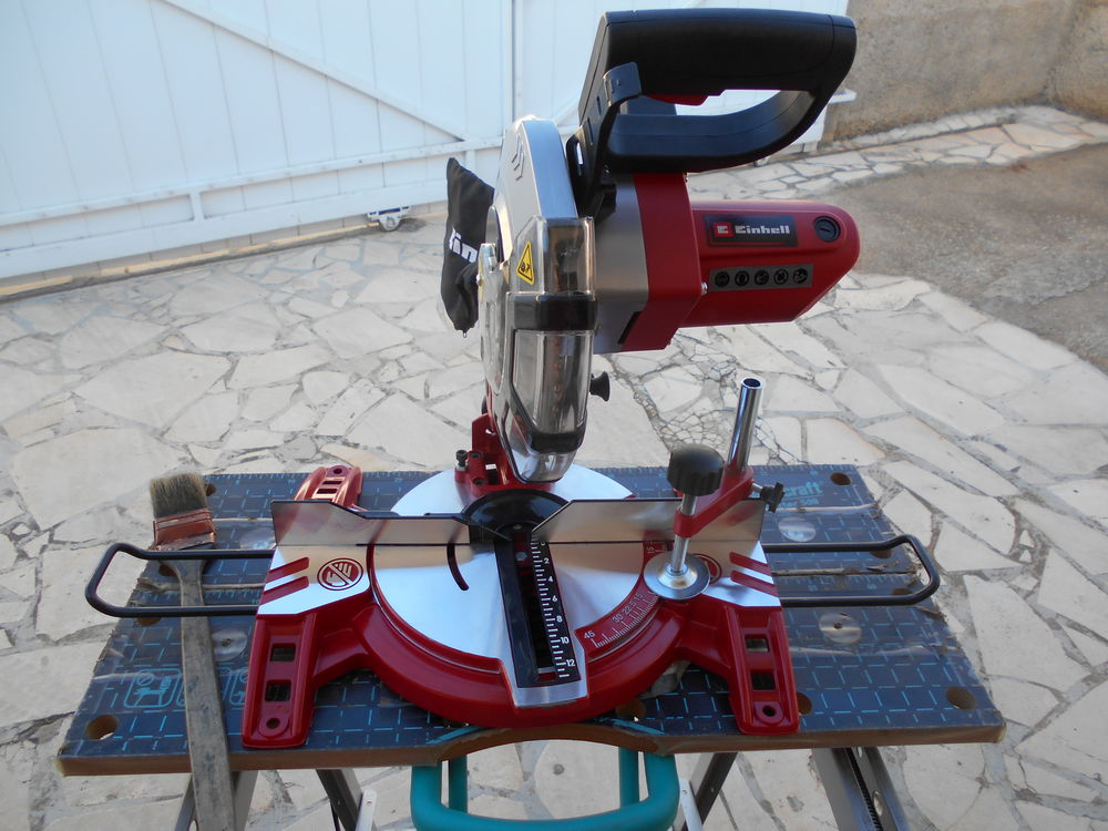 scie � onglet 85 Poussan (34)