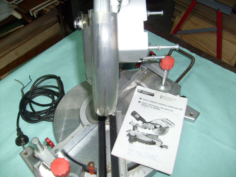 scie radiale 0 Cailly (76)