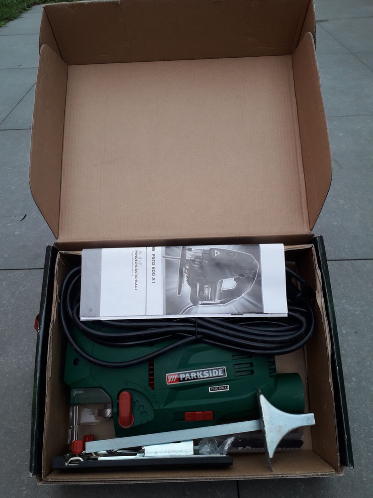 SCIE SAUTEUSE PENDICULAIRE. PSTD 8000 A1. 25 Fr�vent (62)