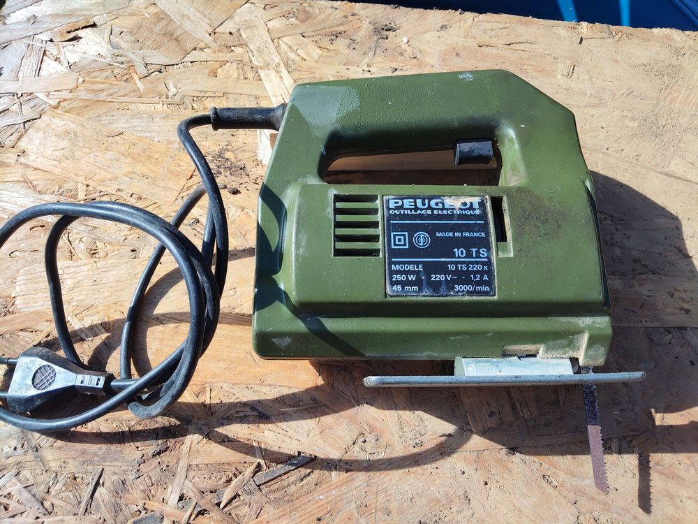 Scie sauteuse 10 Cambrai (59)