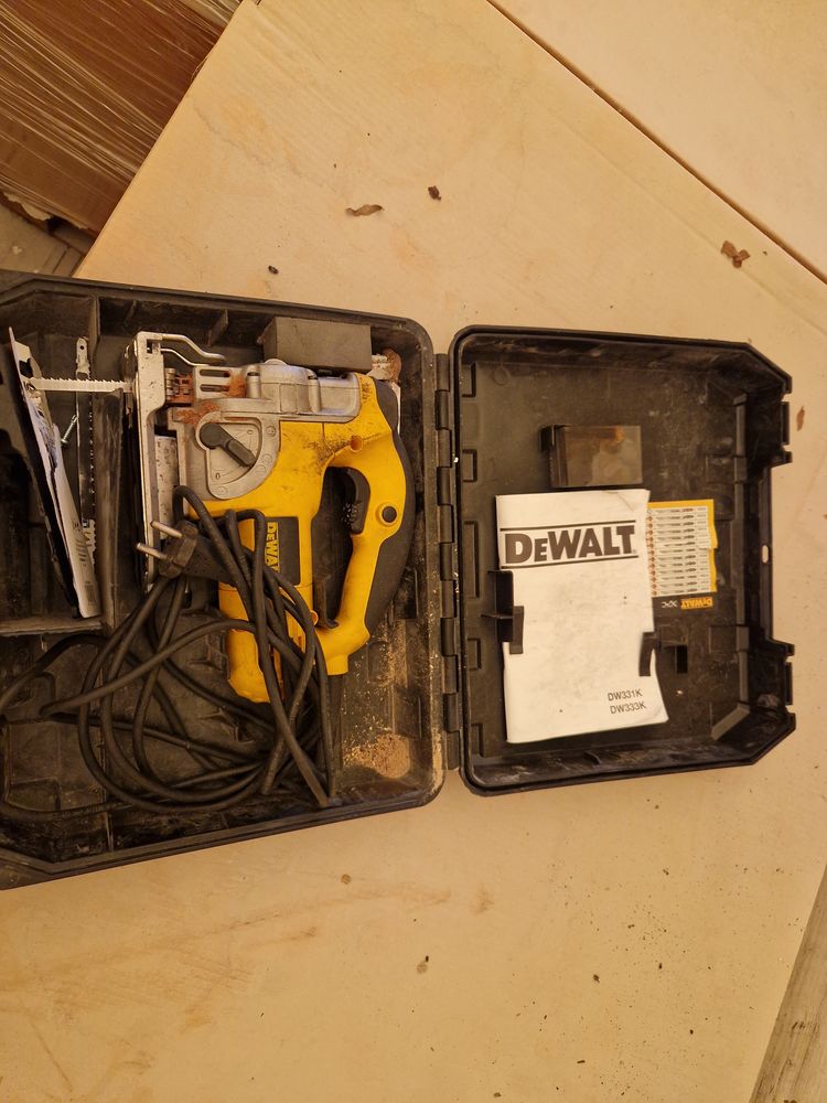 Scie sauteuse pro 30 Vendargues (34)