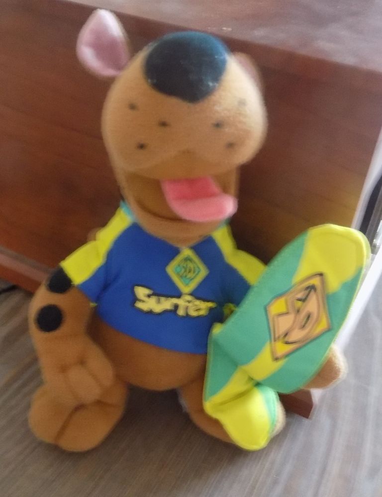 Scoobi-doo peluche 2 La Motte-d'Aveillans (38)