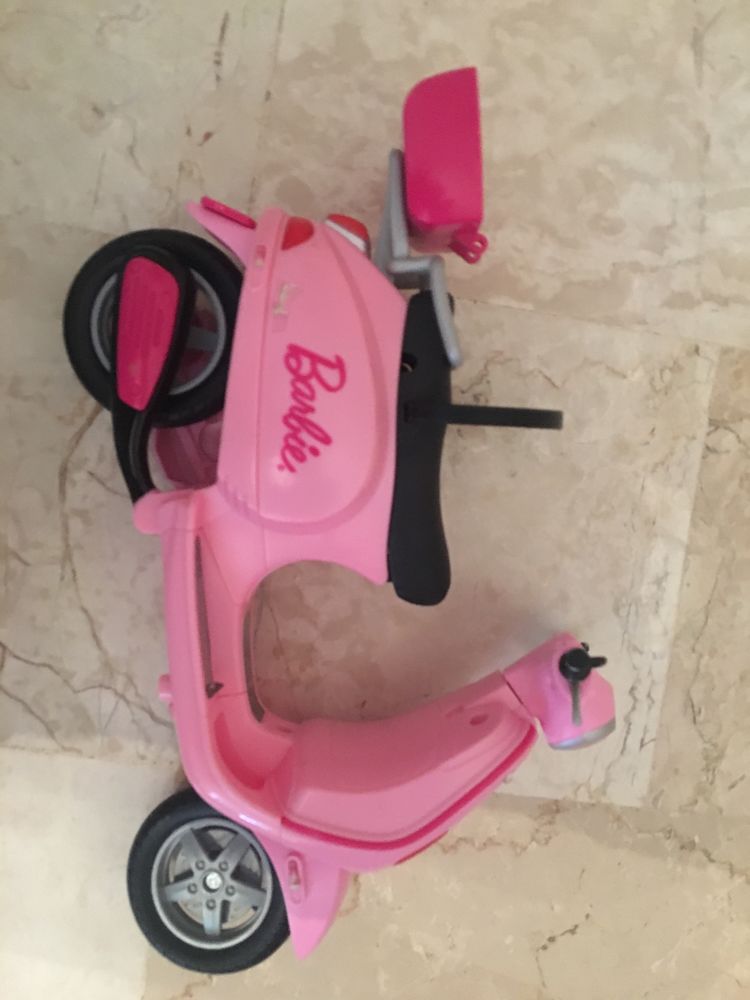 scotter barbie ( d'occasion) 13 Marseille 12 (13)