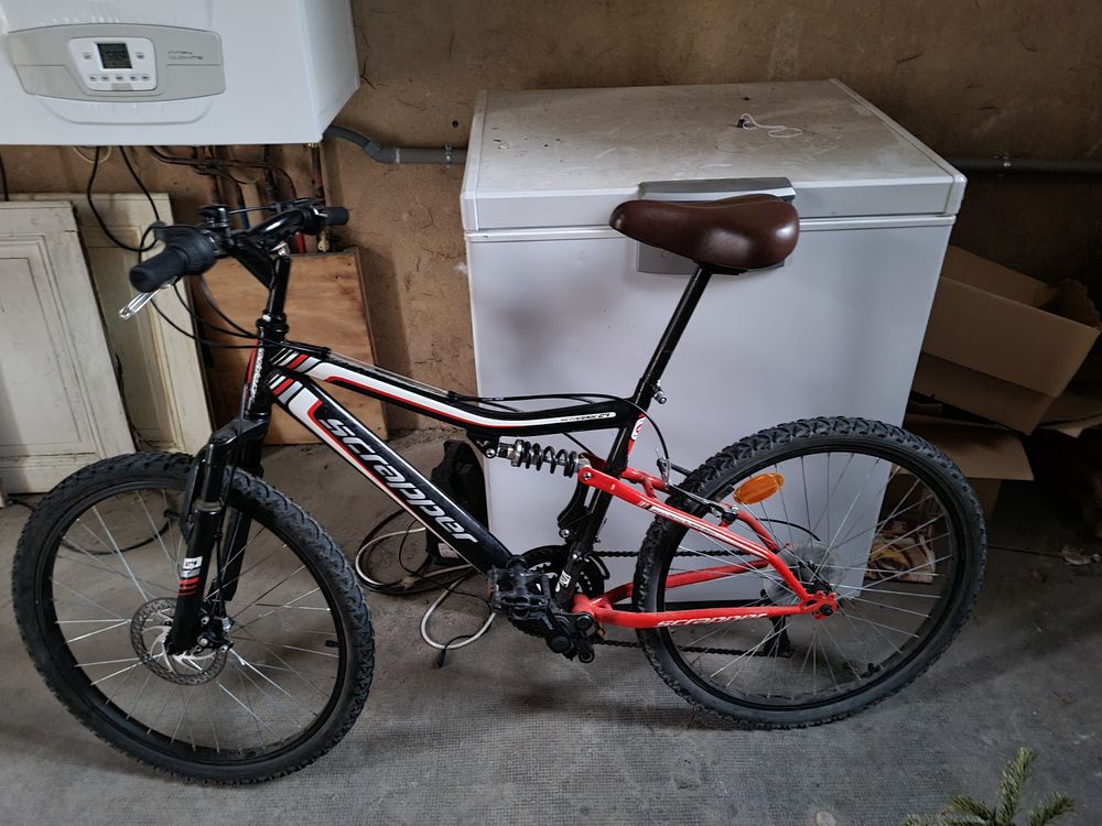 Scrapper triple plateaux 270 P�rigueux (24)