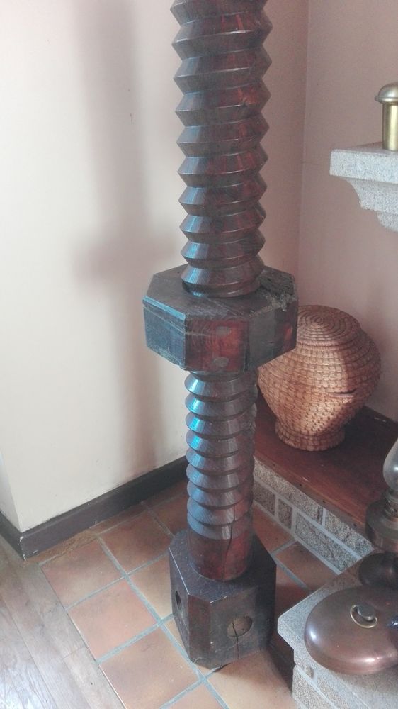 Vis sculpt�e 0 Seilhac (19)