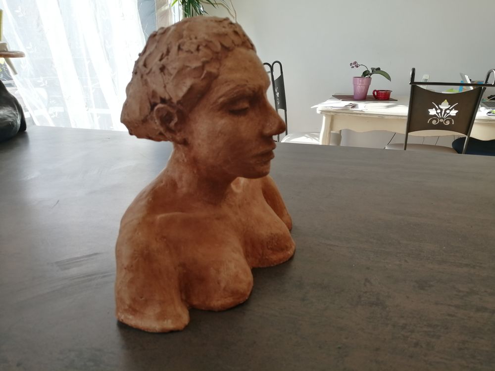 Sculpture femme buste creation tbe 80 �pernon (28)