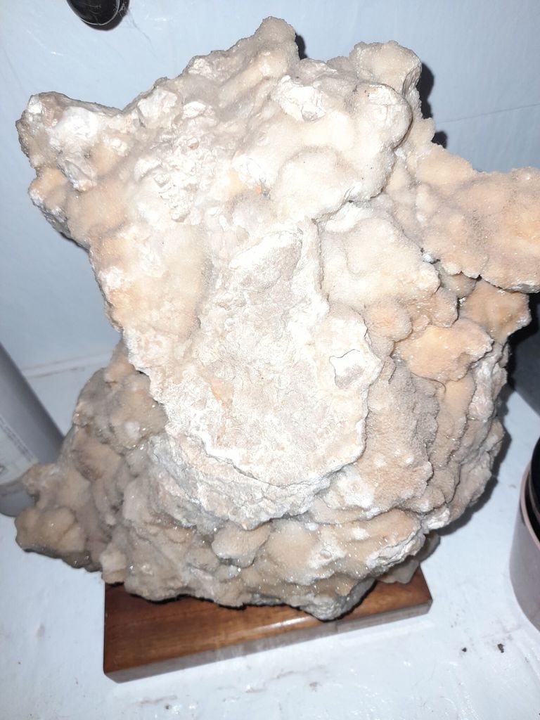 Sculpture Min�rale Naturelle sur Socle en Bois 1 Rueil-la-Gadeli�re (28)