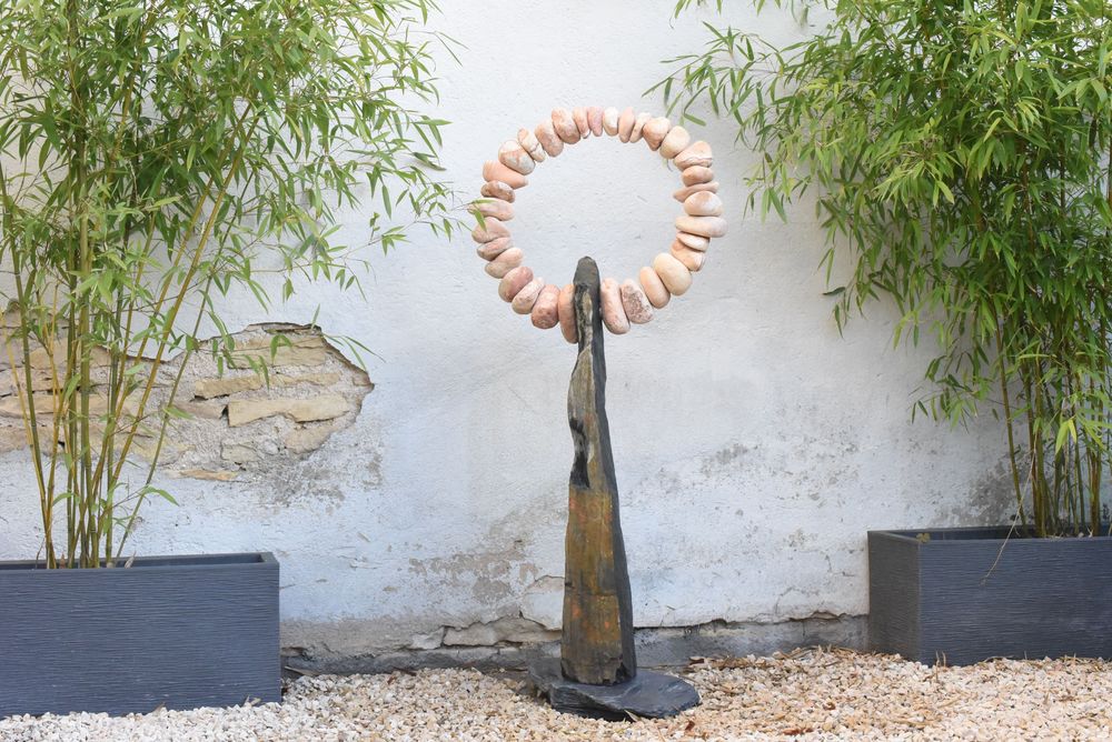 Sculpture Statue Jardin en Galets  z�br�es beiges et roses 1900 Dijon (21)