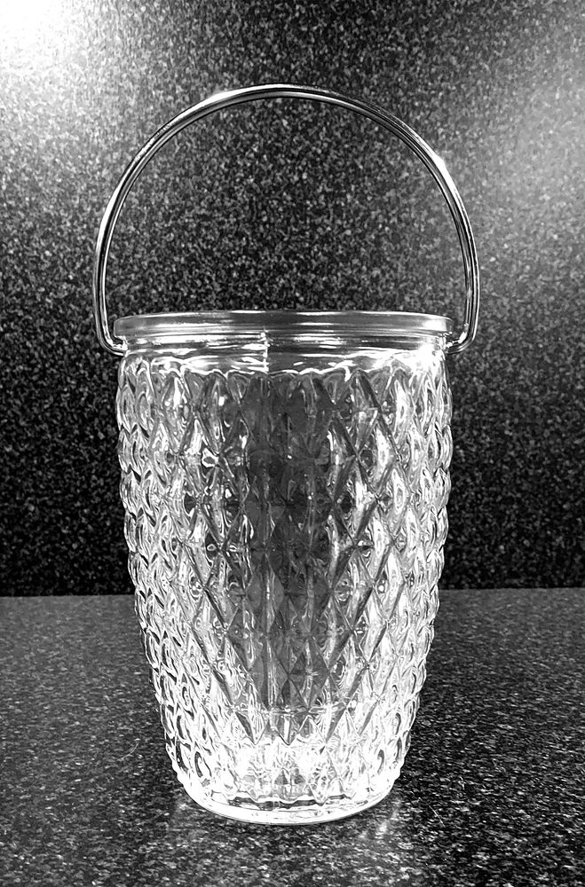 Seau � glace 1/2L verre cisel� 5 Montigny-aux-Amognes (58)