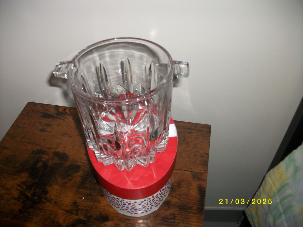seau a glace en verre 0 Saint-Georges-d'Ol�ron (17)
