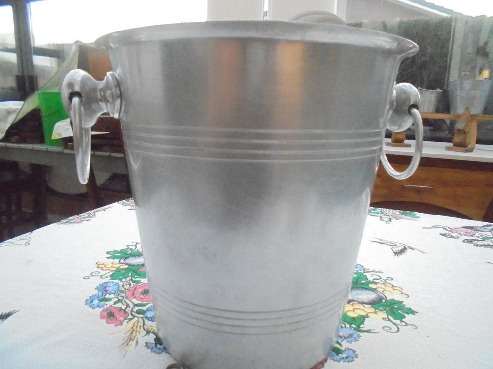 Seau � glace 5 Le Thillot (88)