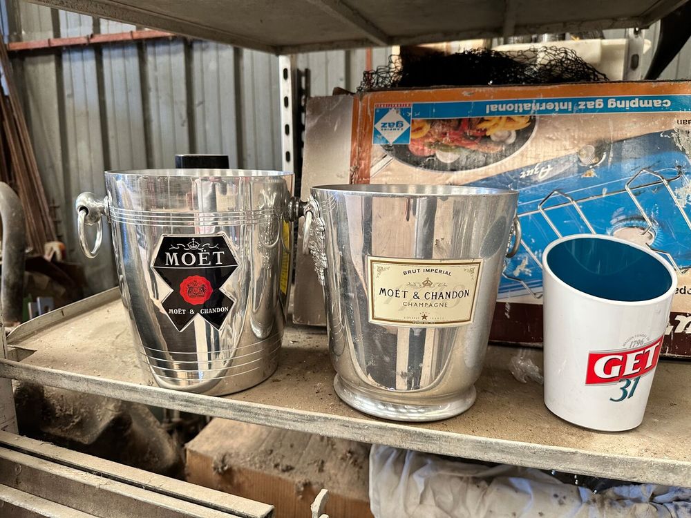 2 seaux � champagne Moet & Chandon & 1 seau pour  Get31 30 Fretin (59)