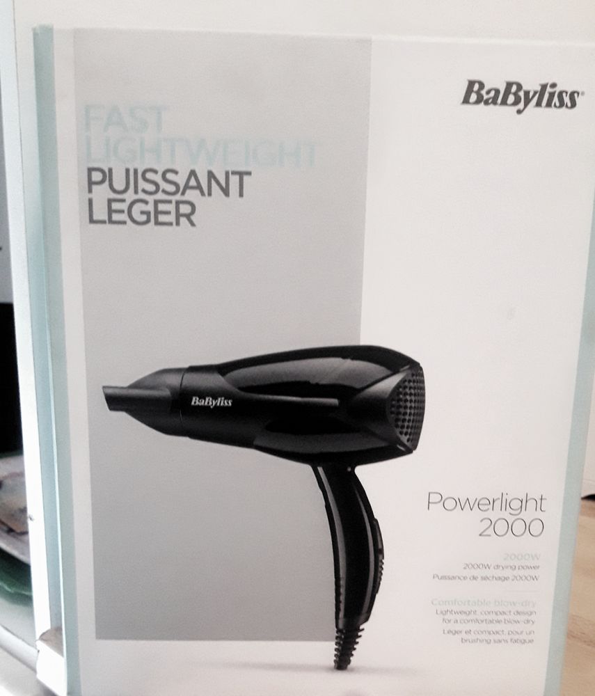 S�che cheveux 12 Aix-les-Bains (73)