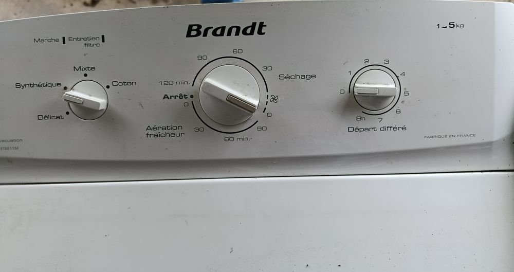 S�che linge � �vacuation Brandt  ETE6115F 30 Mairieux (59)